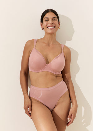 Le Curve - Touched by the Sun